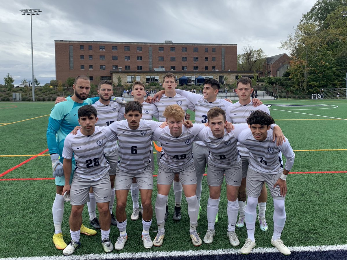 Starting XI against Chatham! #itsaGREATdaytobeblue #COYT