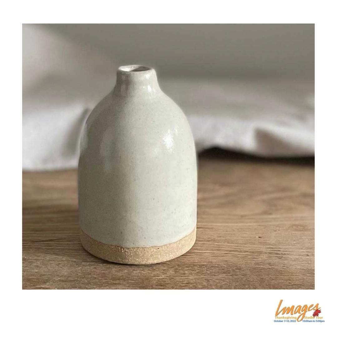 Images_Tour's tweet photo. Images Thanksgiving Studio Tour
Stop M Danielle Skentzos
October 7th-10th, 2022 10:00 am to 5:00 pm
https://t.co/MTfYjQrMnX

Local potter Danielle Skentzos is happy to be returning to the Images Studio Tour for a second year. Growing up on a farm not too far from where she liv https://t.co/ZHTNe0AJGL