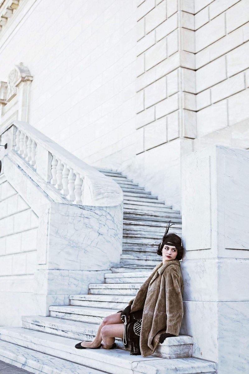 LittleAdorable_'s tweet image. Just some of the AMAZING photos from the shoot for Erin Bledsoe, author of The Forty Elephants! It was a great experience and I wasn't behind the camera for once! 💎🐘

Photograher: Jeremy Overton