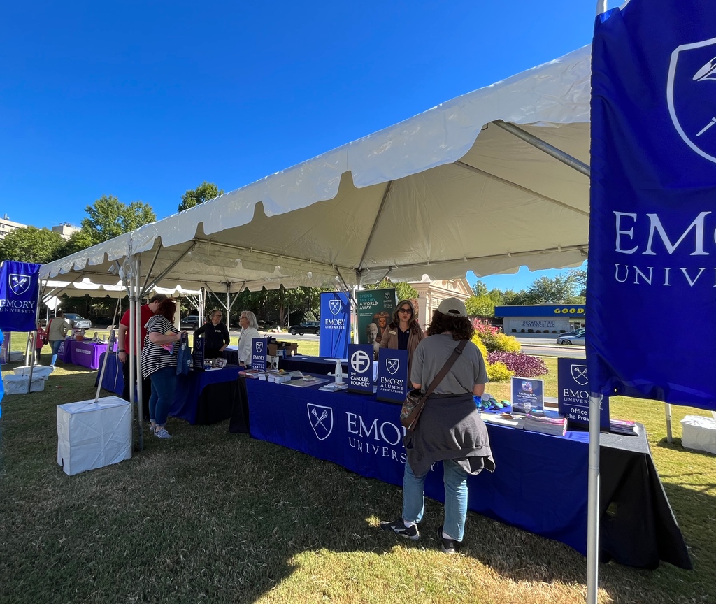 carlosmuseum's tweet photo. Looking for something fun to do today? Come by and visit us at the #DecaturBookFestival!
https://t.co/HtwKqXDlLw
#CarlosMuseum #EmoryLibraries #EmoryLibrary #Read https://t.co/XnGzbF3o6t