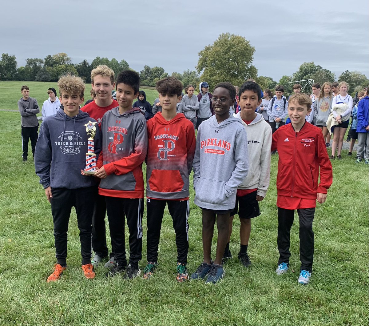 yudtmath's tweet photo. Great work @ParklandXC MS team at the @LHSCanesXC Hurricane Invitational this morning! 1st place 🏆 for both the boys &amp; girls teams! Congrats! #befast https://t.co/9QaTILenYp