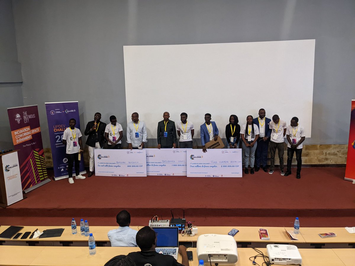 DevelopersUp's tweet photo. THEY MADE IT, WE MADE IT🤩
#updevchallenge3 https://t.co/wUdhX35Lks