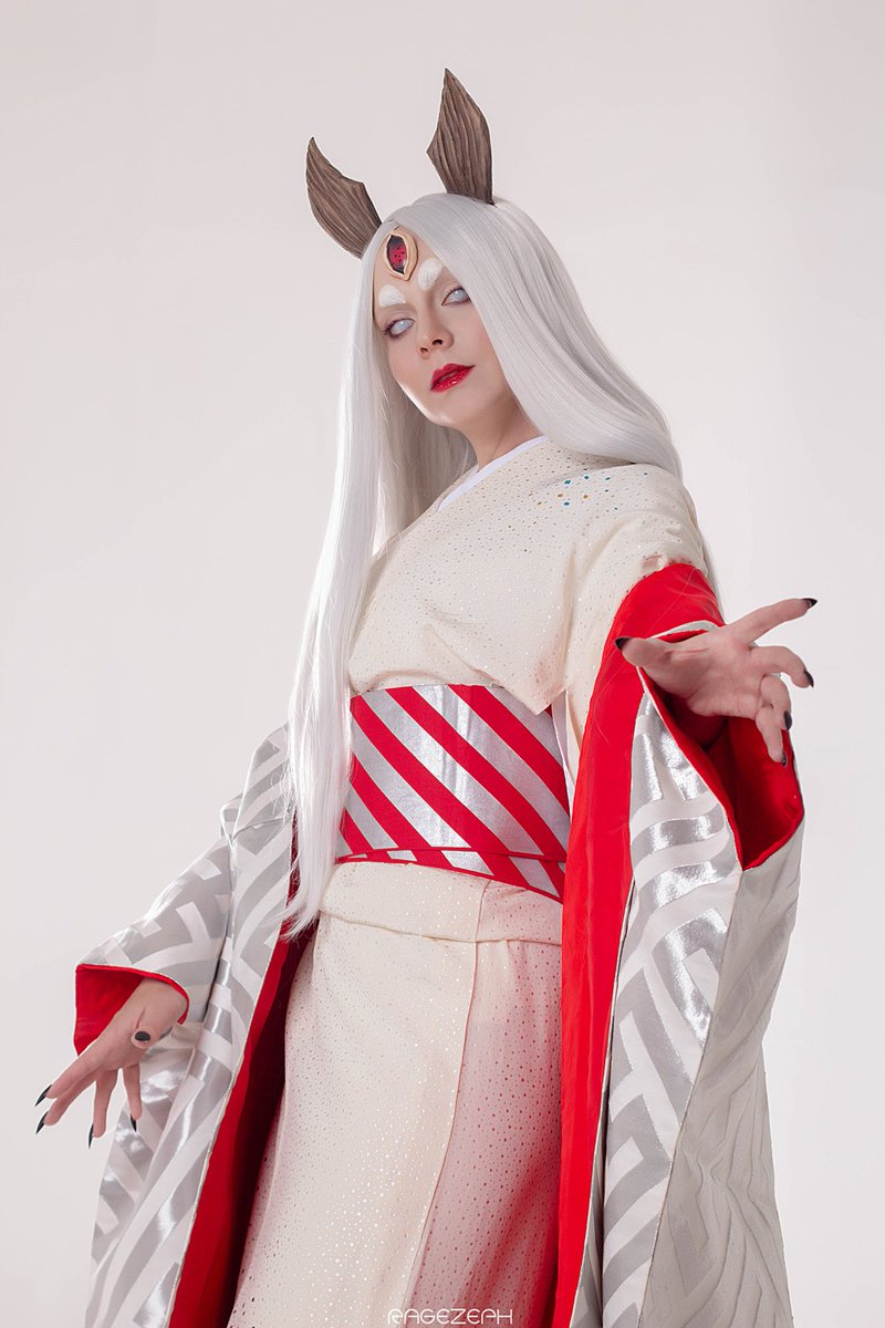 Kaguya Ootsutsuki 🌕

Photo @Ryu_Lain
Kimono @kyzzenish 
Wig @WisperiaWRKSHP 
Studio @MixArt_phst

#kaguyaootsutsukicosplay 
#kaguya #narutoshippuden #russiancosplay #kaguyaootsutsuki #kaguyacosplay #narutocosplay
#kaguyanaruto #cosplay #animecosplay