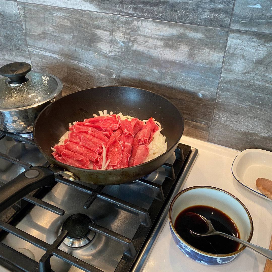 binho8040's tweet photo. Even simple food has a soul of its own, and that's the treat I wanted to share with you on Saturday https://t.co/PaNXzetV1U