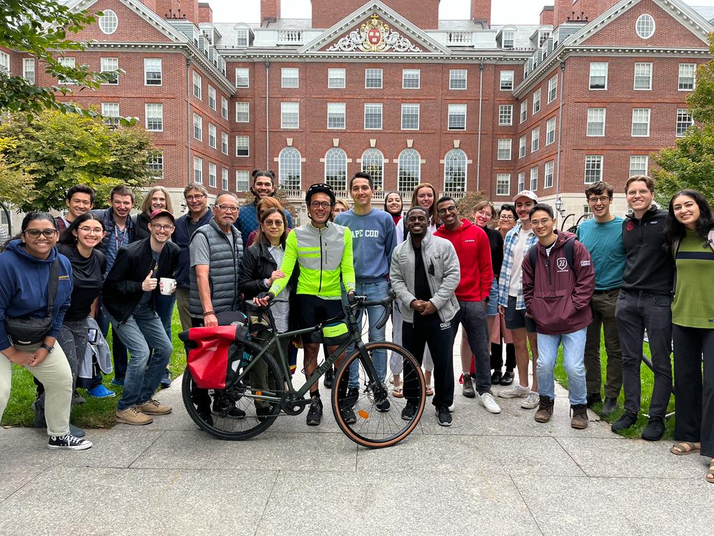 Day 42 to Dunster House, MA! 13 miles, 200 up, 300 down, max temp 63F, coming home via Minute Man. Thank you to everyone who gave me the best homecoming I could have imagined. It truly meant the world to me. And thank you to everyone who followed with me on this journey ❤️❤️🙏🐉