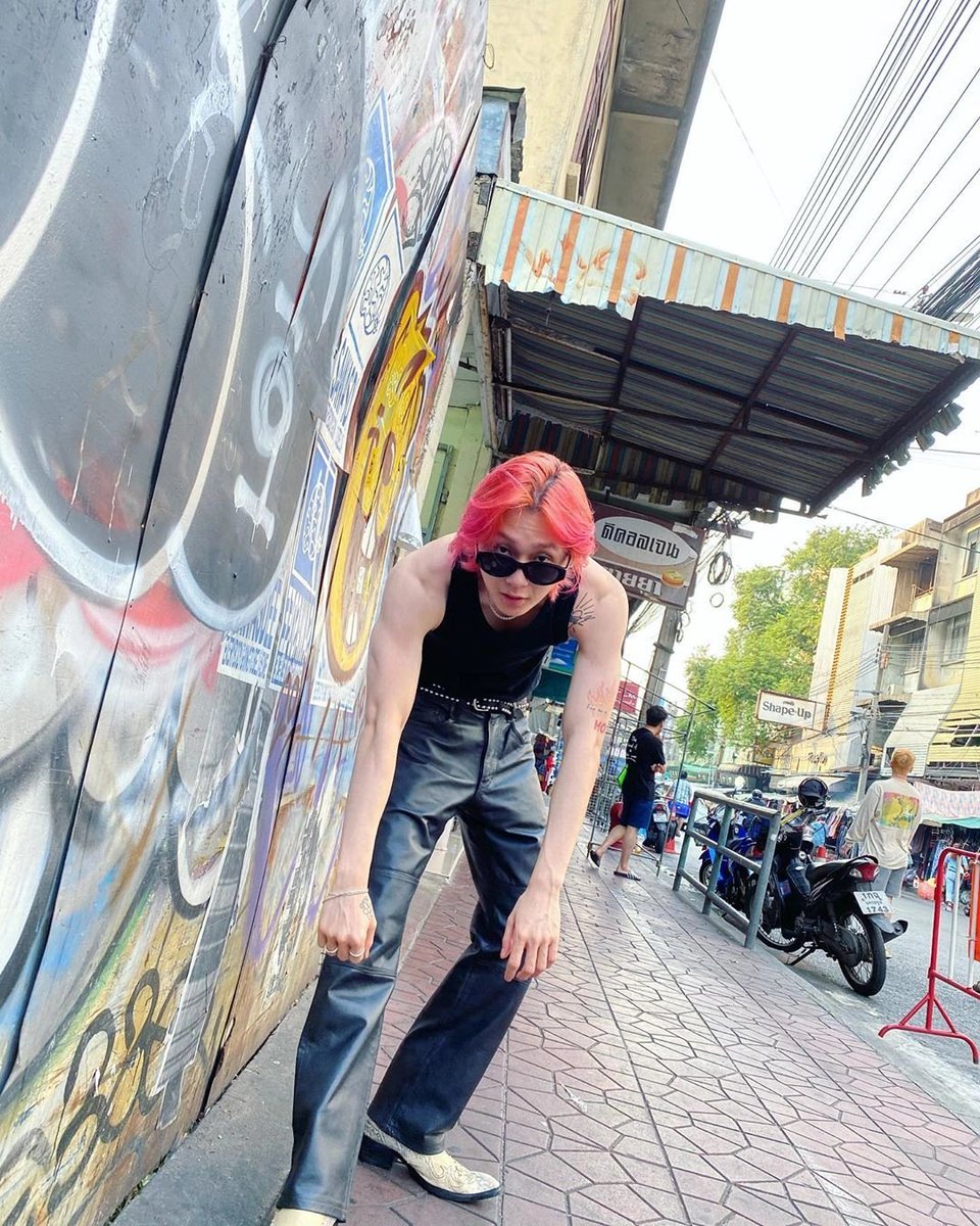 N4TH_OFF's tweet photo. It's time to #𝚁𝑢𝑠𝙷𔘓ֺ𝑢r para disfrutar, bailar y cantar al ritmo de la nueva #𝙴v𝑖𝑒ːː𝙲𔘓ֺ𝑙𝑙𝑎𝚋 de @hobajpg. ¡Amé la canción! 

✦ 𝗨𝗿 𝗳𝗮𝘃 𝘀𝗮𝘁𝗮𝗻𝗶𝗰 𝗿𝗮𝘁 𝗯𝗼𝘆 #NATHAN🐀 https://t.co/OgHO9FFWa3