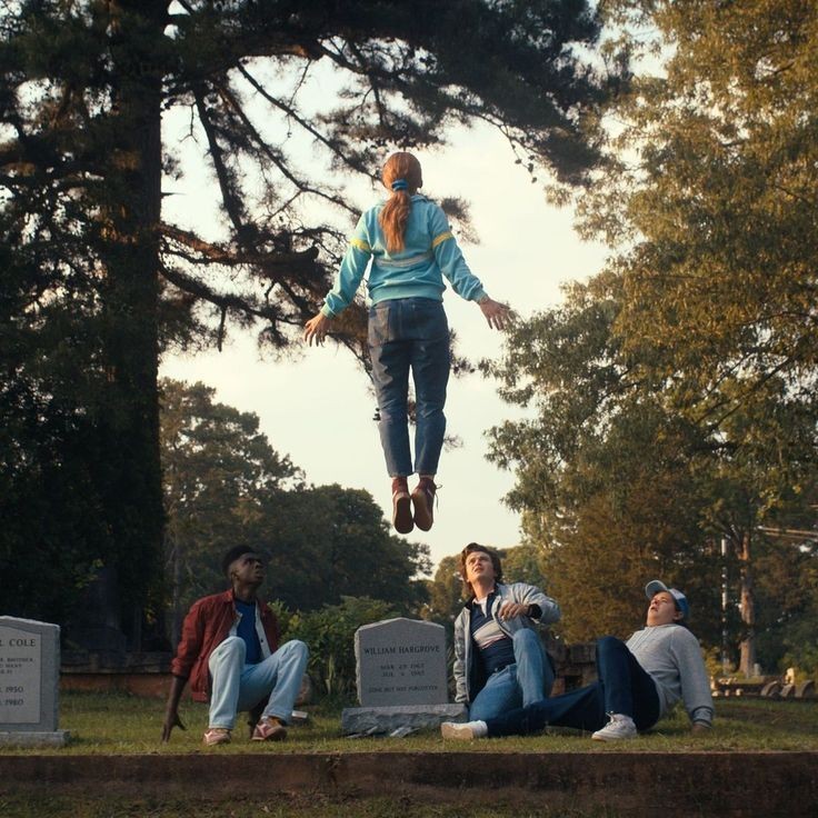 Quote this with the 5SOS5 song that would save you from Vecna 🎧