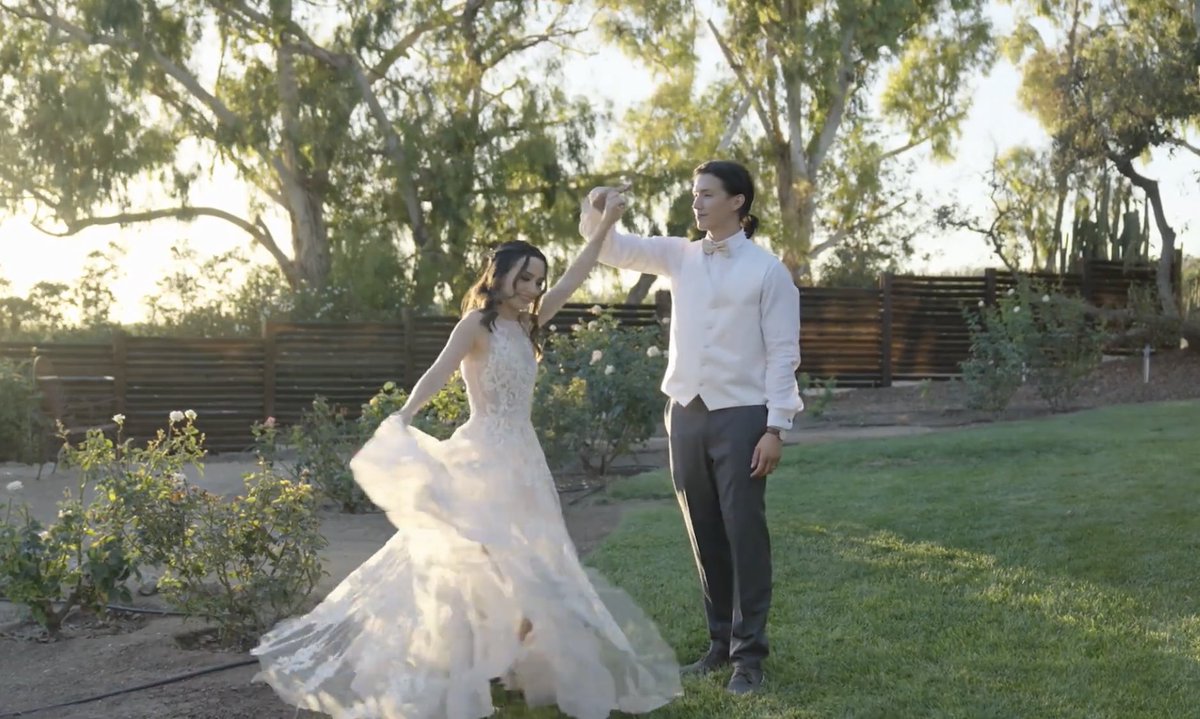 lovemerrell1's tweet image. I just finished watching the wedding video and its so beautiful 🥹🤍 I literally cried. The speeches, dance, and everything so beautiful! This wedding definitely feels like a fairytale. Congratulations again Roni and Aaron🤍 you both deserve the whole world 🤍