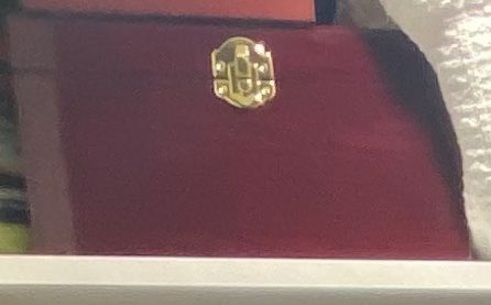 HardChick18's tweet image. #Ian #Sanibel #Missing #Help

We lost our home &amp;amp; everything in when #HurricaneIan hit Sanibel (West Gulf Dr.). I am searching for my parents ashes. They are in this box, in a very heavy sealed bronze box with the name Saner on it. I know it’s a long shot, but please share. 🙏💔