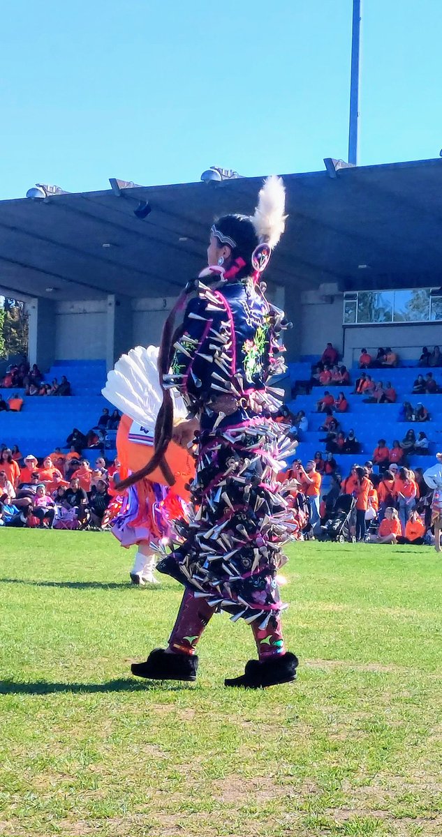 MsBrookesGang's tweet photo. #SouthIslandPowwow #EveryChildMatters #TruthAndReconciliation https://t.co/qCc0Xh2R2d