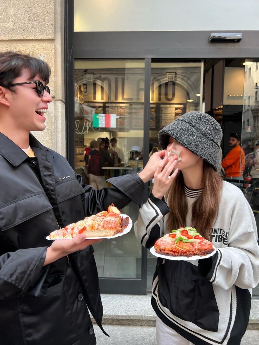 เอาดีๆ เค้าเป็นแฟนกันปะนะ