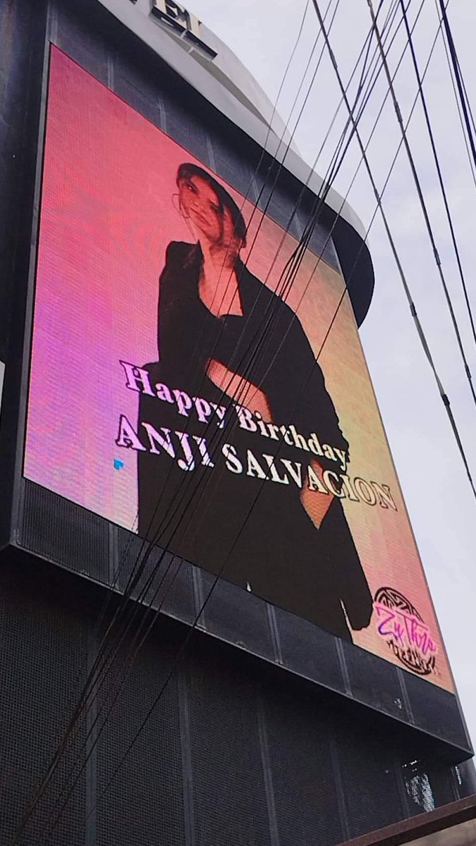 ZyThroOFC's tweet image. HAPPY BIRTHDAY ANJI 
.@TeamAnjiTrends @Protector_Ai @AuntiesOfAnjiWW @anjisalvacion @TeamAnjiWWOFC @teamanjiuniv @TeamAnji_OFC  #zythro love you and brent kapitbahay 
#AnjiSalvacion ||@anjisalvacion