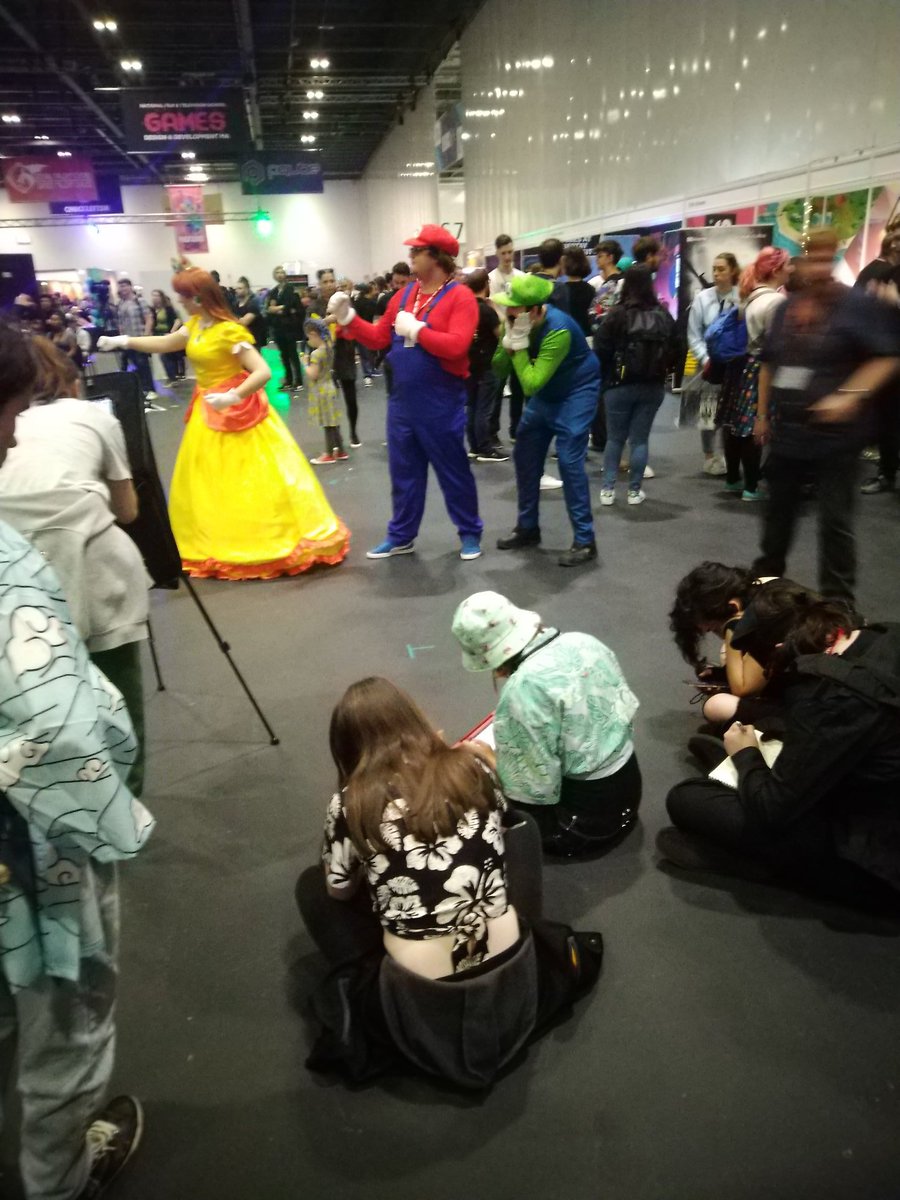 MeekaTime's tweet photo. ACM Art students at EGX 2022

(if you're at EGX come to CR2) https://t.co/QgUln33v12