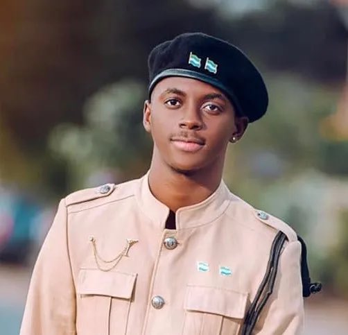 Peter A A Komba is a Sierra Leonean content creator among the most followed Tik Tokers. Peter is recognize for creating content through acting, dancing and skits with millions of engaging content. Please retweet. 
 #salonemessenger #salonetwiter