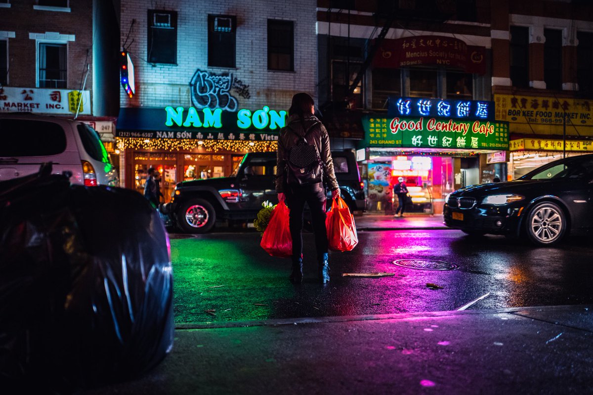 manolobrown's tweet photo. Colorful night #streetphotography #newyorkcity https://t.co/PqDD8jwMPO