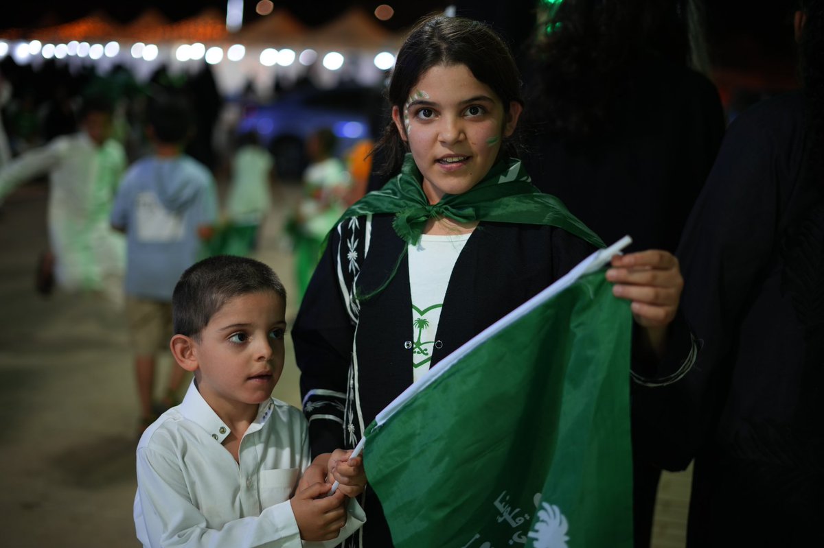 #هي_لنا_دار 
#بلدية_محافظة_ثادق
مشاركة وطنية جميلة جسدتها مسيرة #اليوم_الوطني_السعودي_92     
#أمانة_منطقة_الرياض