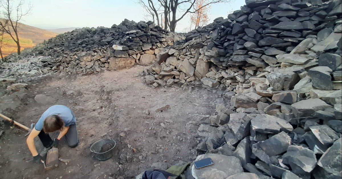 patrimoniojcyl's tweet photo. Concluye la cuarta campaña de actividades arqueológicas en el castro de “El Castillán”, en la Sierra de la Culebra #Zamora, dentro del proyecto #TERPAT
Se ha constatado la presencia de, al menos, dos espacios habitacionales.
👀 https://t.co/QmIZhVyYW8
@poctep https://t.co/8TsQ231fNr
