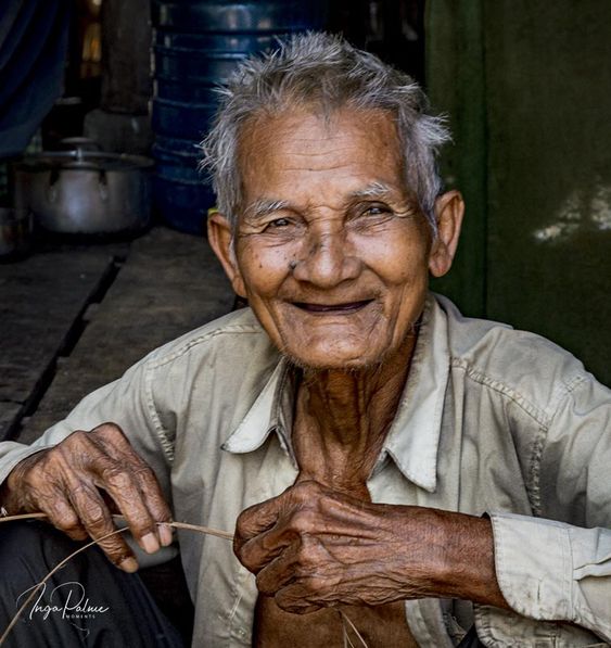 VisitAngkor's tweet photo. Smile of #Cambodia ❤️🇰🇭 
#siemreap #cambodiatravel #peoplephotography https://t.co/EEg27nlE7E