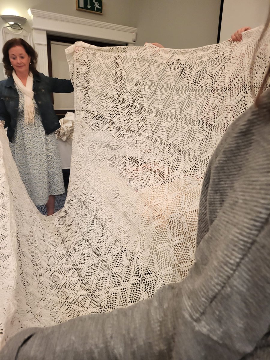 headfordlace's tweet photo. Our busy week continues with an excellent @CultureNight event ‘Textile Roots’ with textile heritage author Vawn Corrigan, in the Anglers Rest Hotel in Headford. We loved the show and tell part where people brought along their treasured textiles and shared their stories ❤️ https://t.co/KU6ZsYSbWK