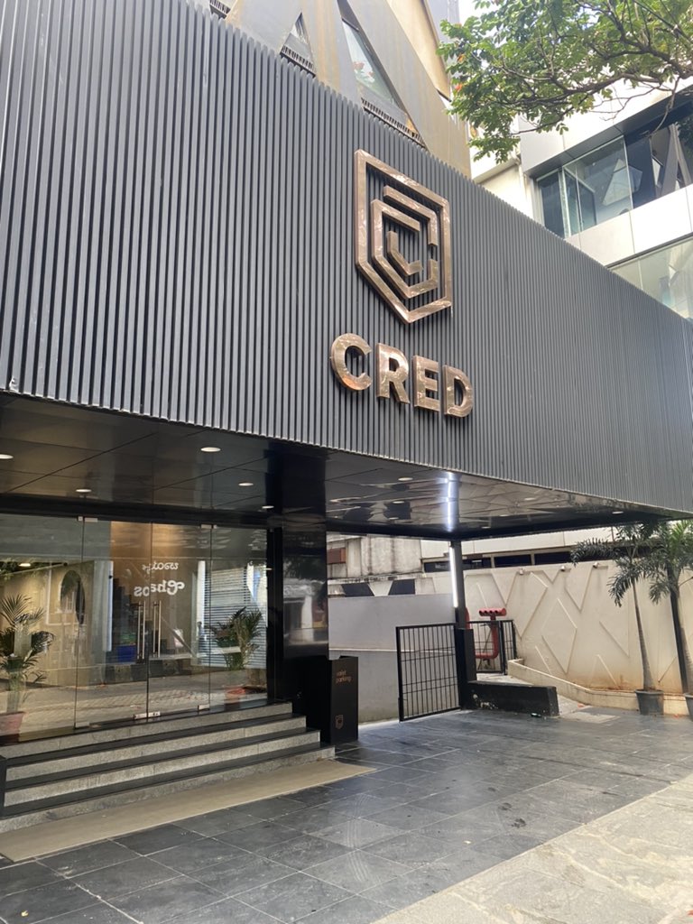 harishananth's tweet photo. Thank you @swiftindiagroup and @CRED_club for hosting the 2022 Swift India Conference.
The topics covered were very interesting and insightful. Also had a great time interacting with other iOS devs from various horizons.
#swiftindia #ios #CRED https://t.co/LGyvjntnPK