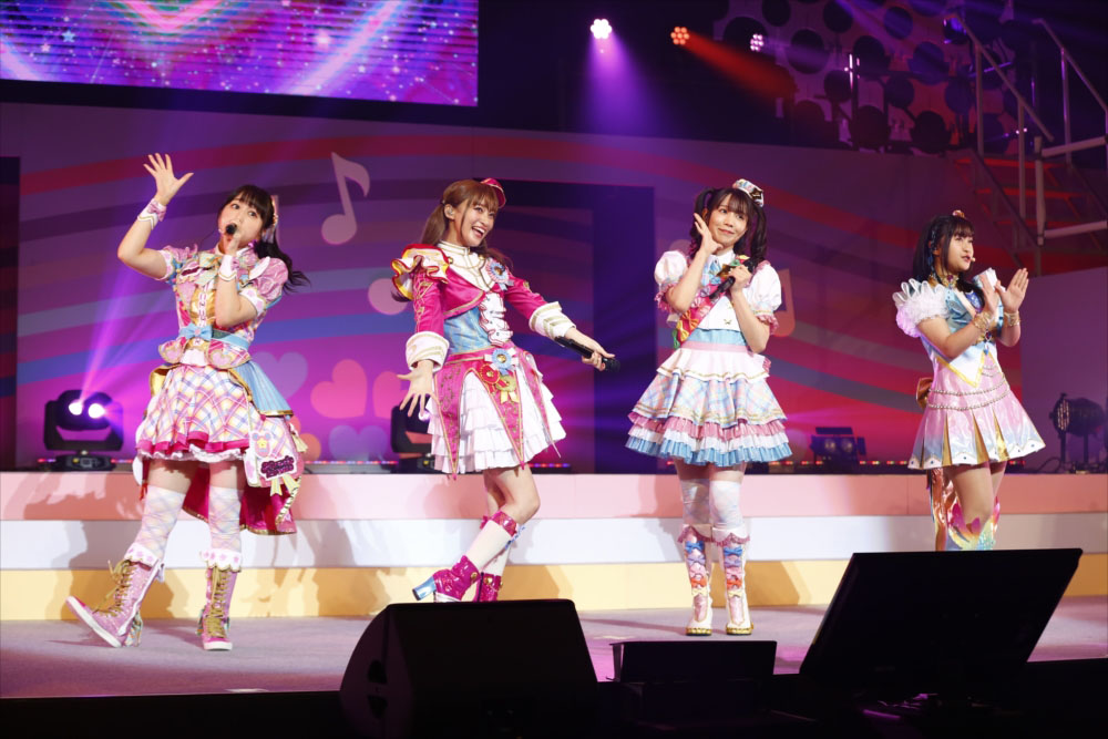 edgelinetokyo's tweet photo. 「Pretty Live！」28人登場！初披露楽曲満載に【公式レポ・写真31枚1】 https://t.co/Z2SmrOXK7n 

「Make it!」を茜屋日海夏、伊達朱里紗、林鼓子、廣瀬千夏の4人で披露や田中美海の一人3役、NonSugar歌唱も
#PrettyLive #AllforOne https://t.co/SOd0BFR7Er
