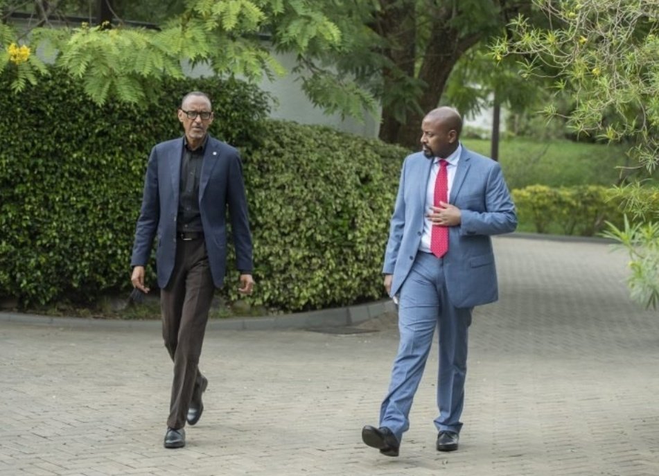 bance1_'s tweet photo. The first son and Commander of Land Forces, Lt Gen Muhoozi Kainerugaba has revealed that he is set for another visit to Rwanda to see Paul Kagame for cattle keeping tips. #bance https://t.co/ybWFvpRm5p