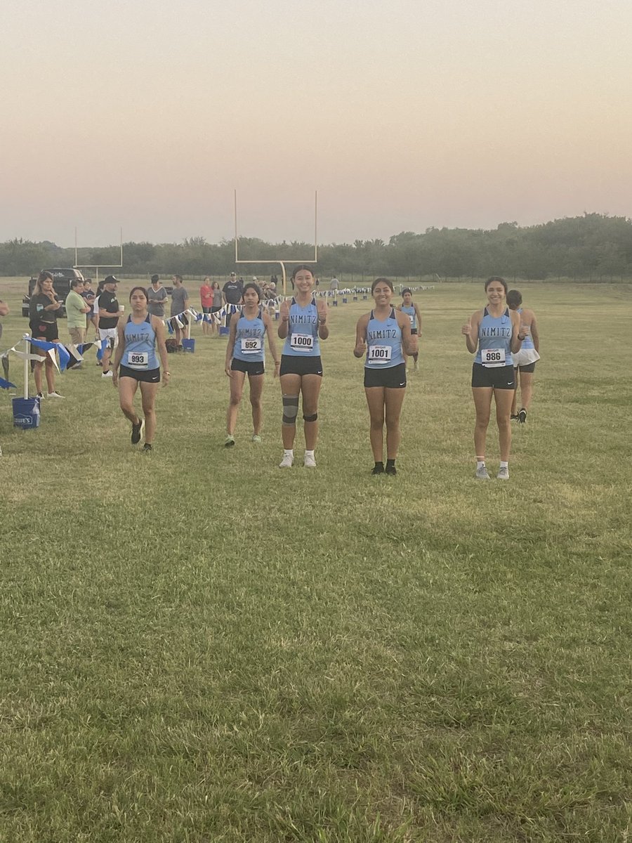 irvingnimitzcc's tweet image. Varsity Girls! Race 1! #irvingisd