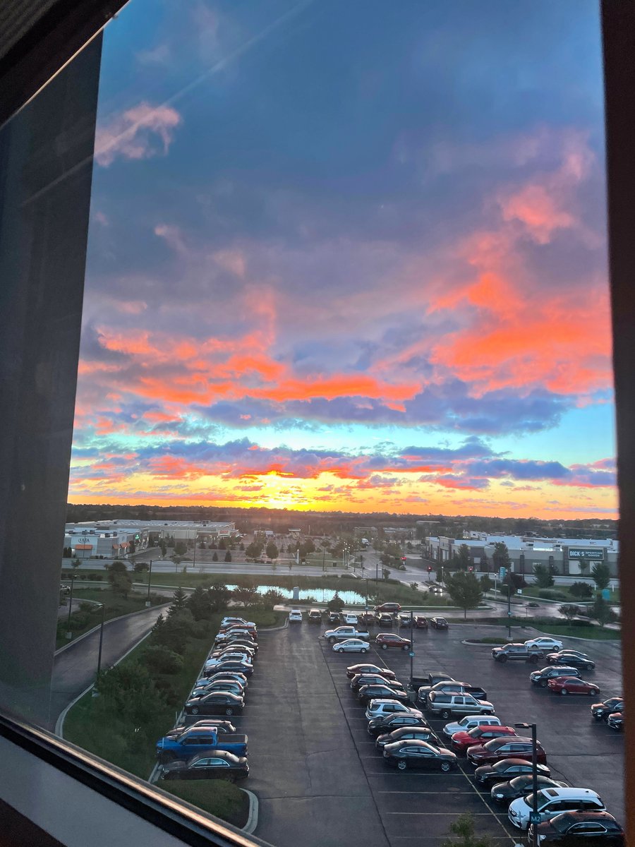 kaitlin_kapitan's tweet photo. Yesterday’s special sunrise and the most special baby boy. Introducing Brecken James 🤍 https://t.co/e6PqbHsFkp