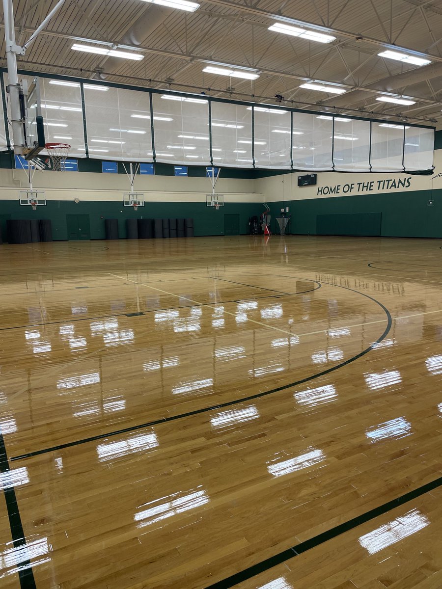 BoylanBBball's tweet photo. Ready for skills camp!
#relentlessfight https://t.co/wrx7tROMI5