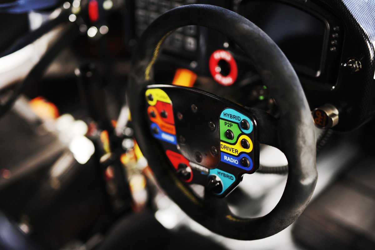 BTCC tweet picture