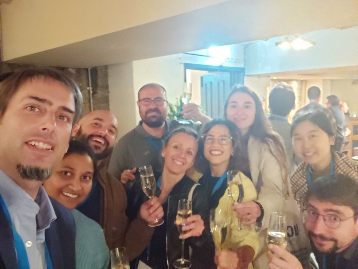 DELCAT15's tweet photo. Very happy to have the chance to present part of our project @MSCActions in #UCRA22
It is always a great pleasure to meet old friends and new ones!! 
#postdocLife
#bioinorganic #photochemotherapy https://t.co/H1djCNCeGA
