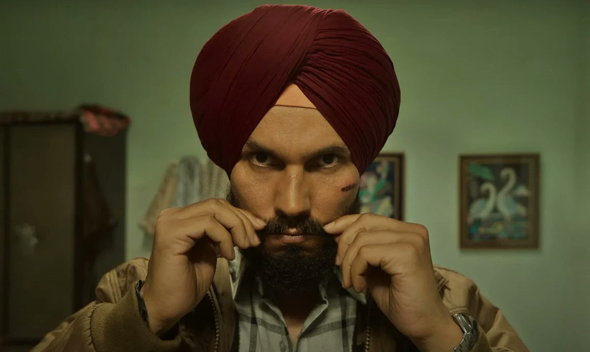 feedmileapp's tweet photo. Actor Randeep Hooda dropped the teaser of upcoming crime thriller ‘CAT’,he will be seen essaying the role of an undercover spy.
#feedmile #RandeepHooda #CAT #urvarshirautela #CATteaser #teaser #entertainment https://t.co/rzn8HBsXpw