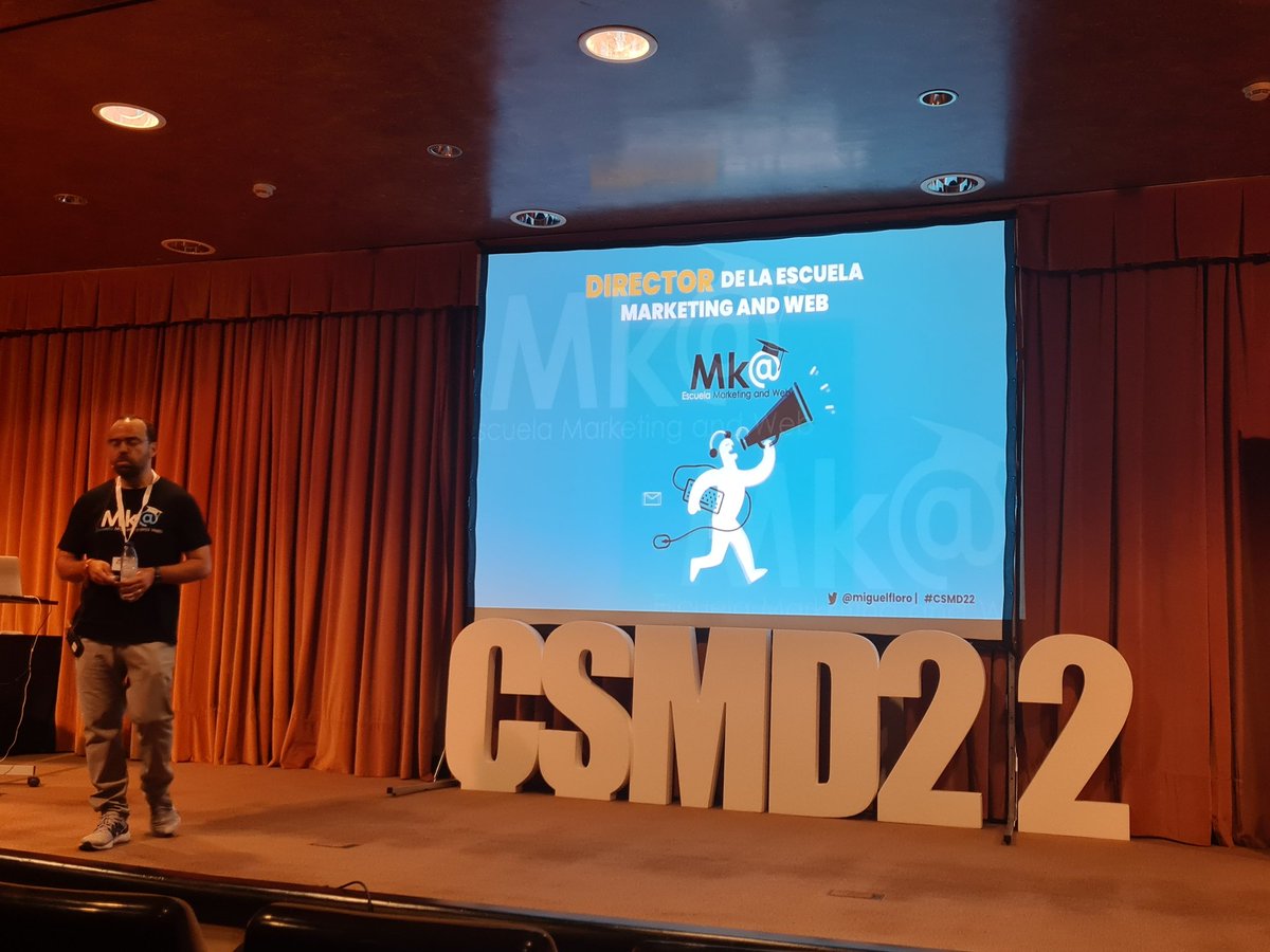 DesafioLike's tweet photo. Comienza potente la cosa...

🔝 @miguelfloro de la @escuelamktweb nos cuenta las mejores estrategias para conseguir clientes 

#CSMD22 https://t.co/E5mMl0hfR0