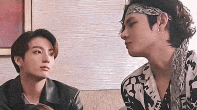 tkchronicles's tweet photo. When Jungkook goes 🥺 https://t.co/gCsxY4Y3Rx
