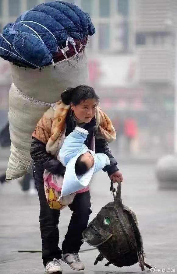 每次看到这类的照片，都感到无比的悲哀，这是生活吗？