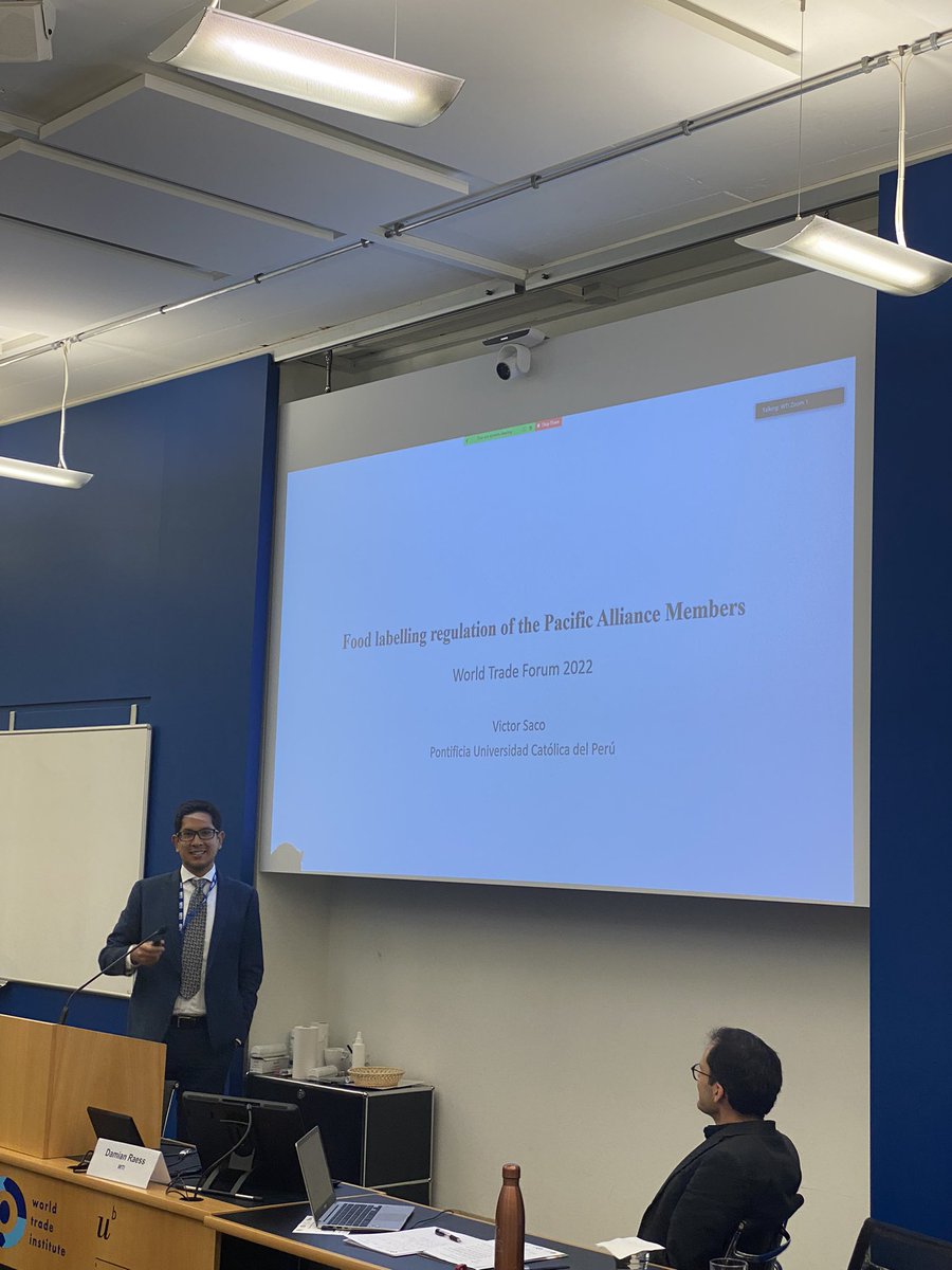 rpolancolazo's tweet photo. @sacovictor @MDIEpucp presenting “Food labeling regulation of the Pacific Alliance Members” @WTIunibe @unibern @EUI_EU #WorldTradeForum https://t.co/DMCAdj9G2k