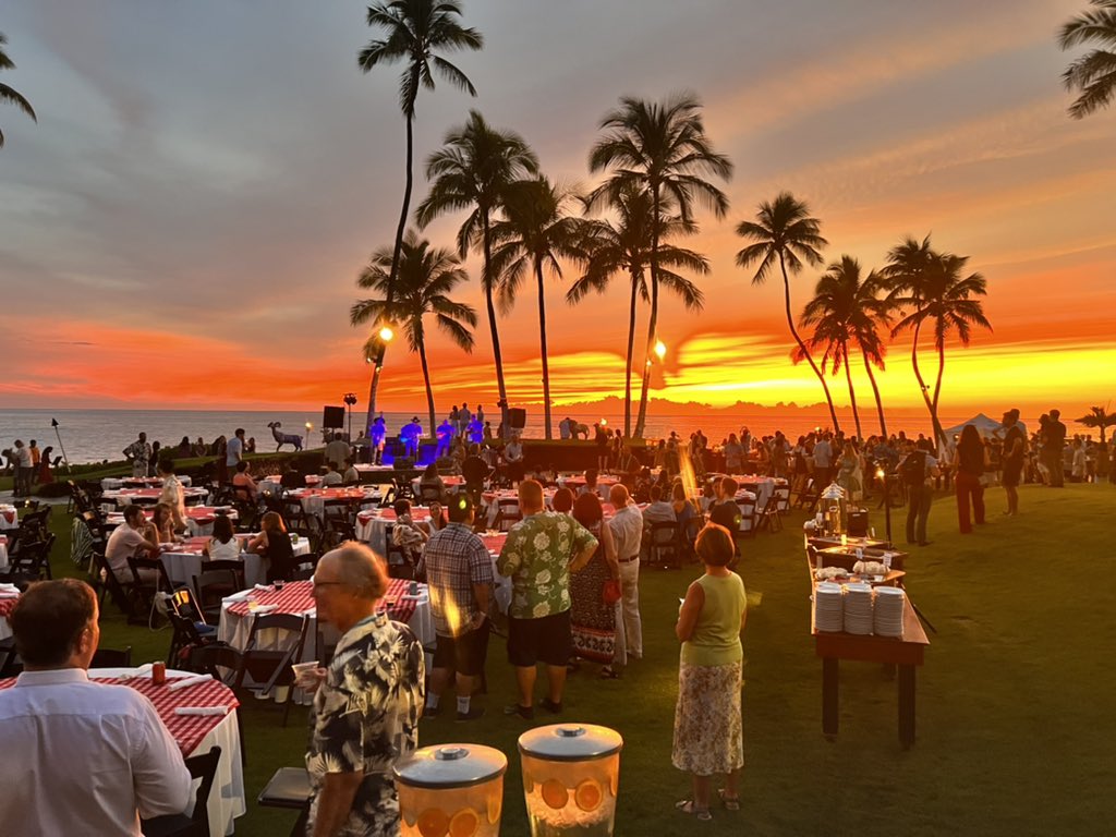 Perfect end to an amazing #Cytokines2022! <a href="/CytokineSociety/">ICIS 🦋 @cytokinesociety.bsky.social</a>