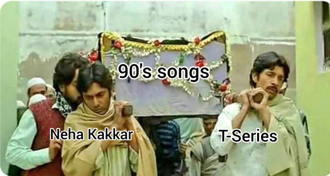 itarun_jindal's tweet photo. #NehaKakkar #FalguniPathak 
Nothing just Neha Kakkar ruining another 90's song #FalguniPathak https://t.co/Pa6BzXnTlj