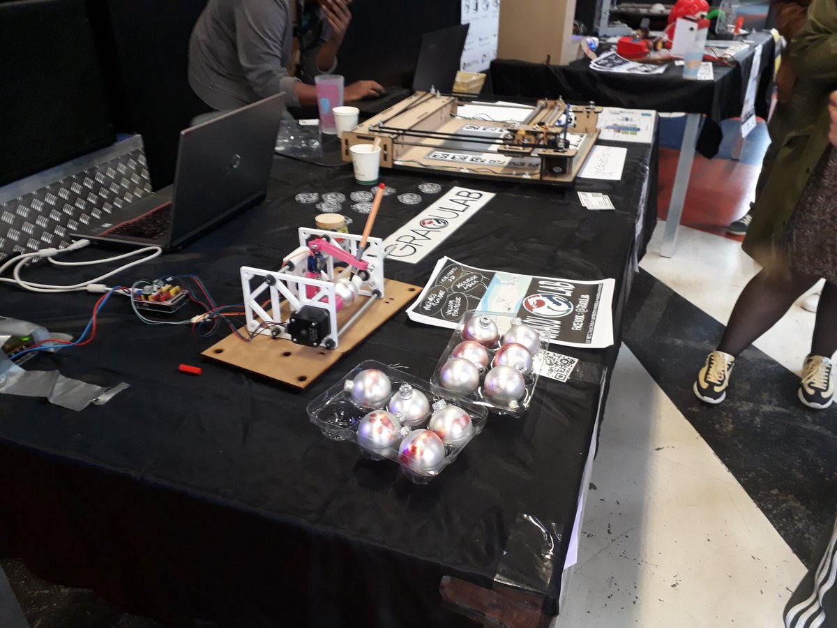 FabLabMetz tweet picture