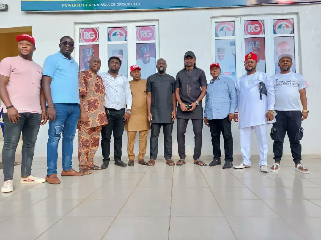 OsitaNgwu2023's tweet photo. We had @papilokanu with us this week!
Thankful for the support #RG4Senate https://t.co/O5XA9HMSK8