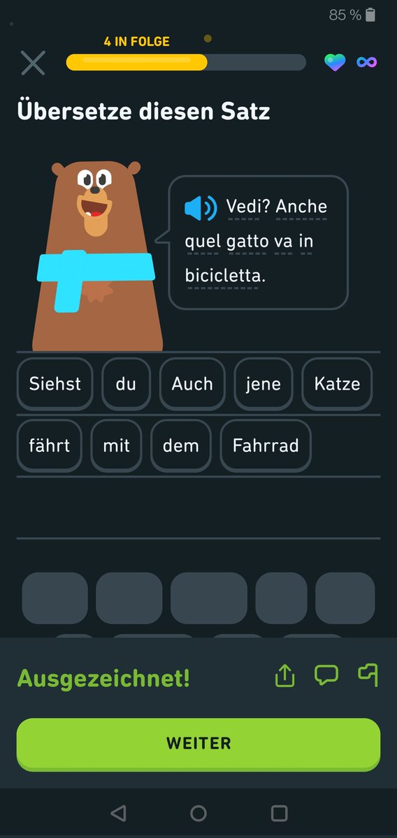 Gecko_O's tweet photo. @duolingo wo nehmt ihr solche Sätze nur her? :D https://t.co/Vp4B9pA3gD