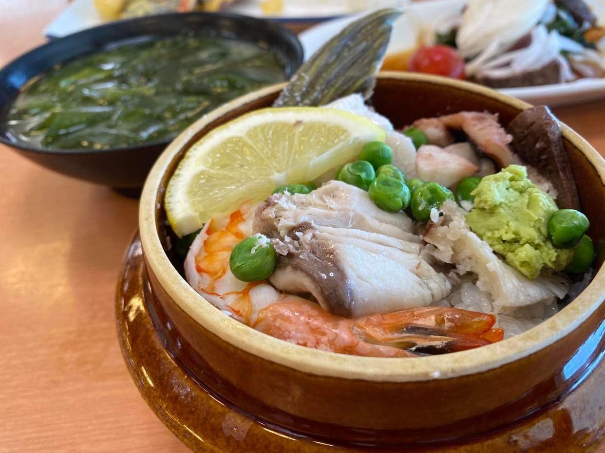 ここの「びんび飯(魚介釜飯)」と「海の幸カレー」は全国から足を運ぶ価値がある件