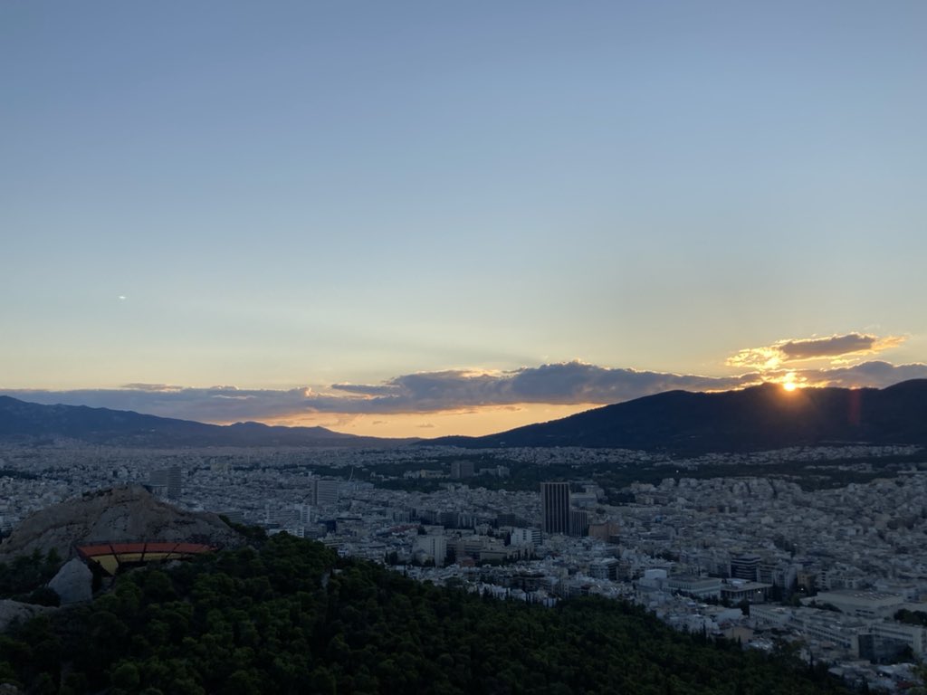 JayKrat's tweet photo. Καλημέρα Αθήνα https://t.co/UukKOs9Ga4