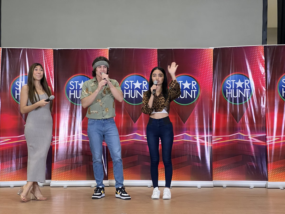 ofc_iwant's tweet photo. #TaraG stars Vivoree and Zach Castañeda onstage here at Ayala Malls South Park! https://t.co/lm7CgPkFLv