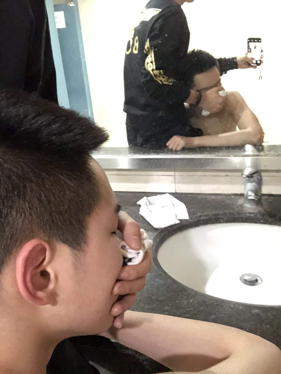 zhangbushaui_S's tweet photo. 我就想知道真的有ATM奴这种���物吗？
我就怎么没有遇到过，请给我来一打谢谢😂😂😂 https://t.co/vmqODZGzgj