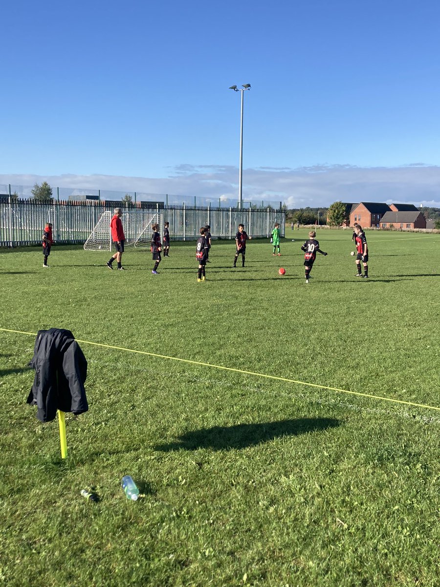 Warrington League Cup Day first round for <a href="/U6Heath/">Heath rangers milan u11</a>. Good Luck to all teams in the cup today! ❤️🖤