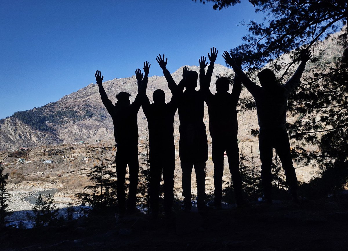 Arvindsharma246's tweet photo. Sangla Village,Kinnaur (HP)✌️🙂
#HimachalPradesh #HP #Village #Sangla #Kinnaur #Valley #pictures  #memories @shimlathakur @m_negii @Epsitdhar @pahadiLevi @HimalyanClub @fathwithouthate https://t.co/r8C9sM6re4
