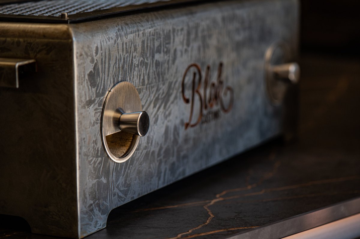 chefslocker's tweet photo. " A Game Changer in #CUSTOMBBQ " NEW and Exclusive to #Chefslocker - #BLOK #KONRO Inspired Tabletop Grill - Very Special Introductory prices only @chefslocker π₯https://t.co/C3rKTJWisJ https://t.co/uttMmSAyqc