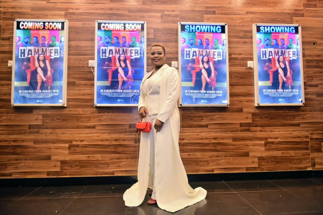 DIAMONDGRACENAT's tweet photo. This is  Massive.... HAMMERTHEMOVIE is taking over the Print Media????? The likes of Daily Post Nigeria and Vanguard Newspapers had featured the Executive Producer and CEO of Vantagemigration and Allied Consult Dr. Linda Iheme - Only True Account  

@vantagemigration https://t.co/IxHq13Thlf