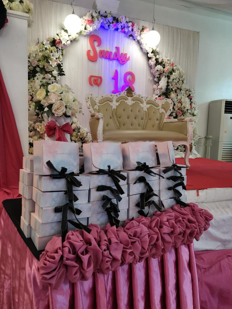 SenseOfScents21's tweet photo. SOS Perfumes for Sandy @18! 😍

Thank you for choosing us to be your partner in celebrating your special day.

#SOSPerfumes #SOS #Perfumes #SenseOfScents https://t.co/eYLGQniN2D